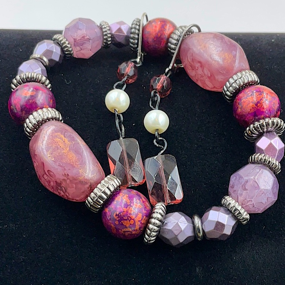 Premier Designs 7” Bracelet With Purple, Pink & Rose Colored Beads & Earrings - Picture 5 of 5